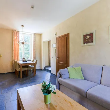 Cozy No 5 In A 16th Century Castle, Cleaning Included